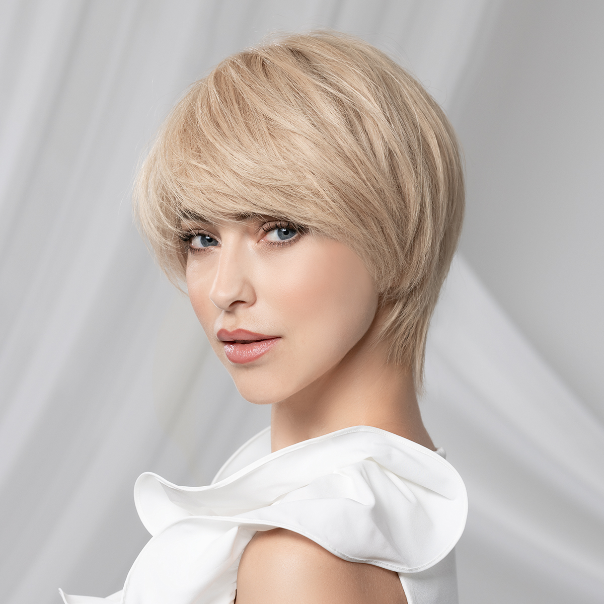 award_deluxe_pearlblondemix