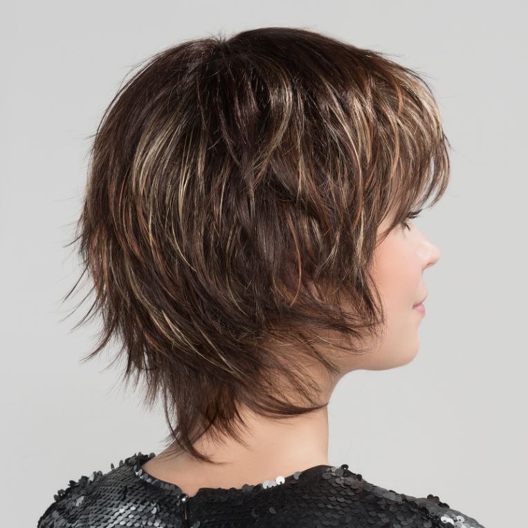 Shorter crown and longer nape creates a shag cut