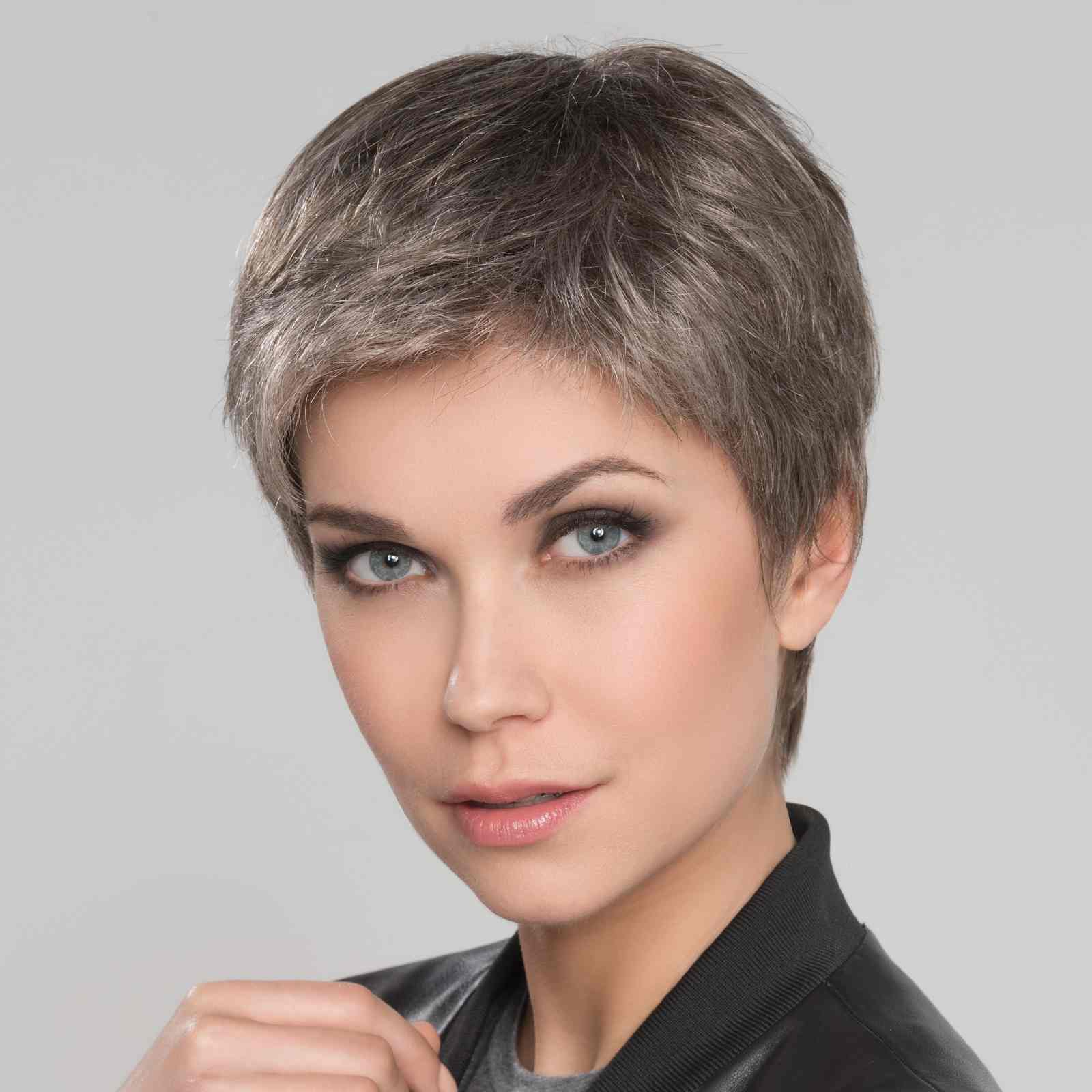 Risk Comfort by Ellen Wille | Styled Smoothed Down With a Side Part & Short Tapered Neckline