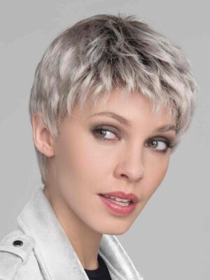 Risk by Ellen Wille | Light Champagne Rooted | Pearl Platinum and Light Golden Blonde Blend with Medium Brown Roots | Elly-K.com.au