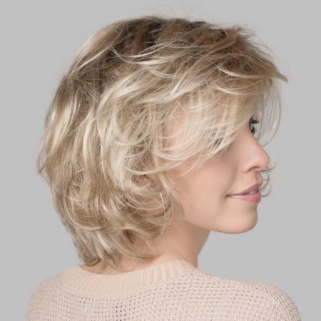 Wave Deluxe | These beautiful waves add just the right amount of bounce to your style