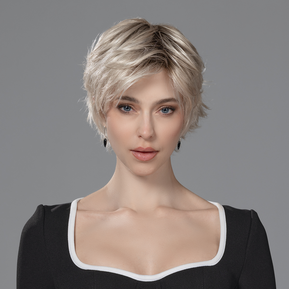 raise-platinblonde-rooted raise-platinblonde-rooted