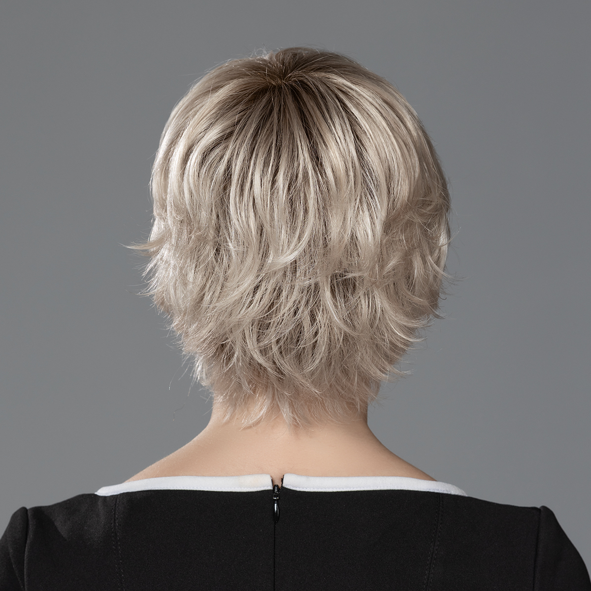 raise-platinblonde-rooted raise-platinblonde-rooted