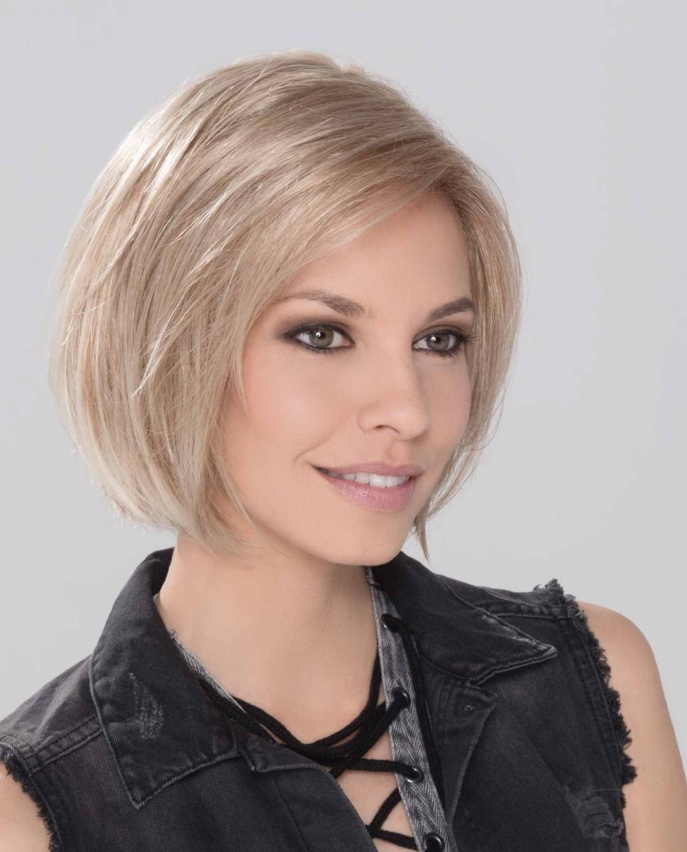 Young Mono | It has a beautifully constructed monofilament parting cap with an extended lace front that will give you a completely natural appearance at the fringe and hairline and offer lots of styling options