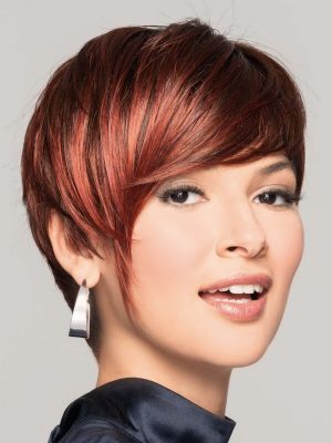 RIVER MONO BY RAQUEL WELCH | Short, asymmetrical cut with a soft, tapered neckline.