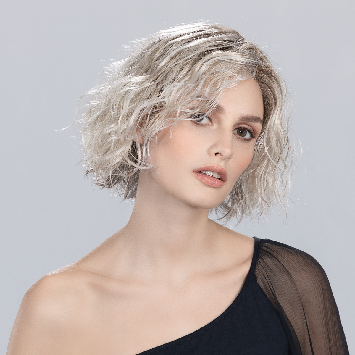 dance-mono-part-silverblonde rooted