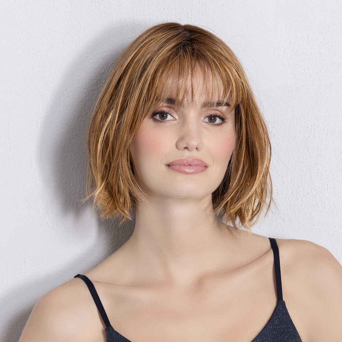 vivi-mono-part-toffeeblonde-rooted-