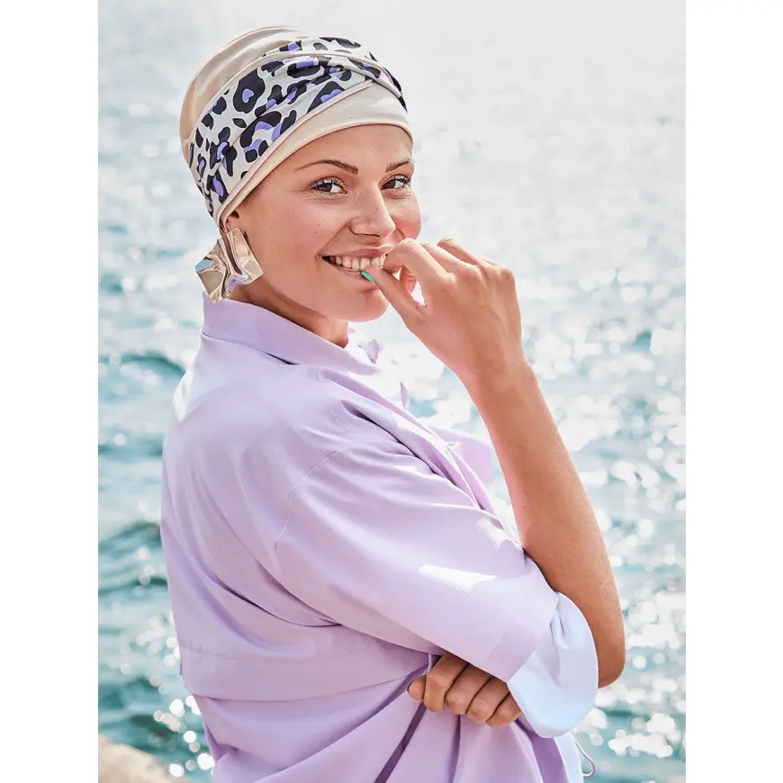 Emmy Turban | Cream w/Lavender Leo