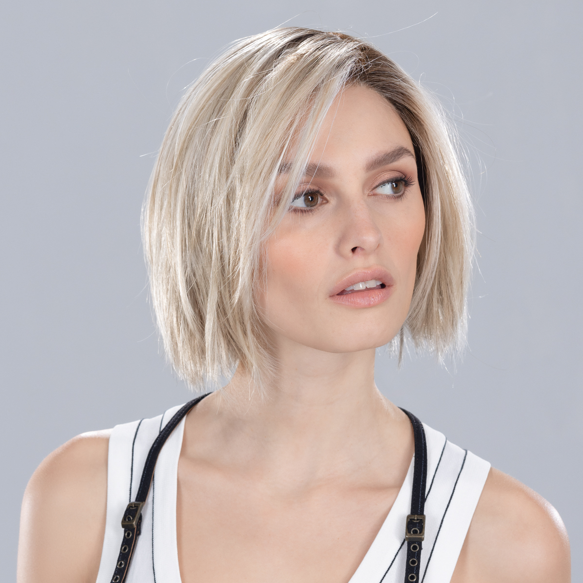 ready-mono-part-silverblonde-rooted