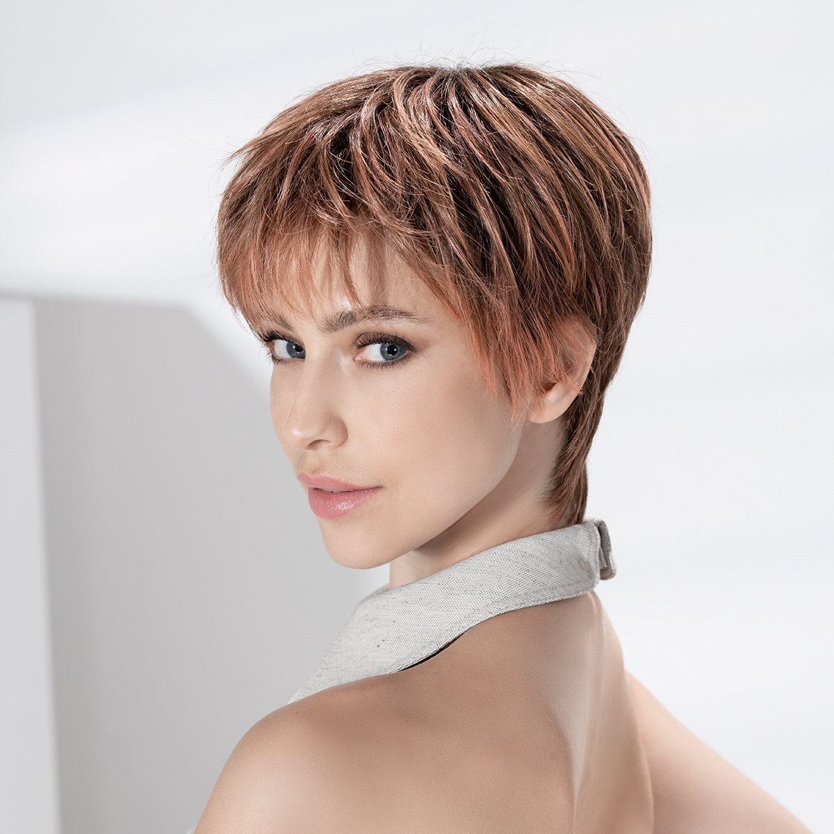 novel_deluxe_rosewood rooted novel_deluxe_rosewood rooted