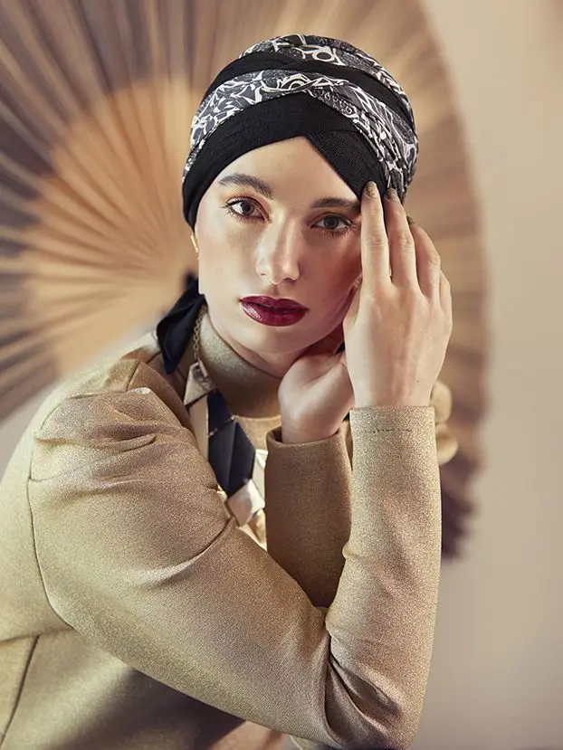 Black Styling Ribbon with Buttons for Sapphire turban