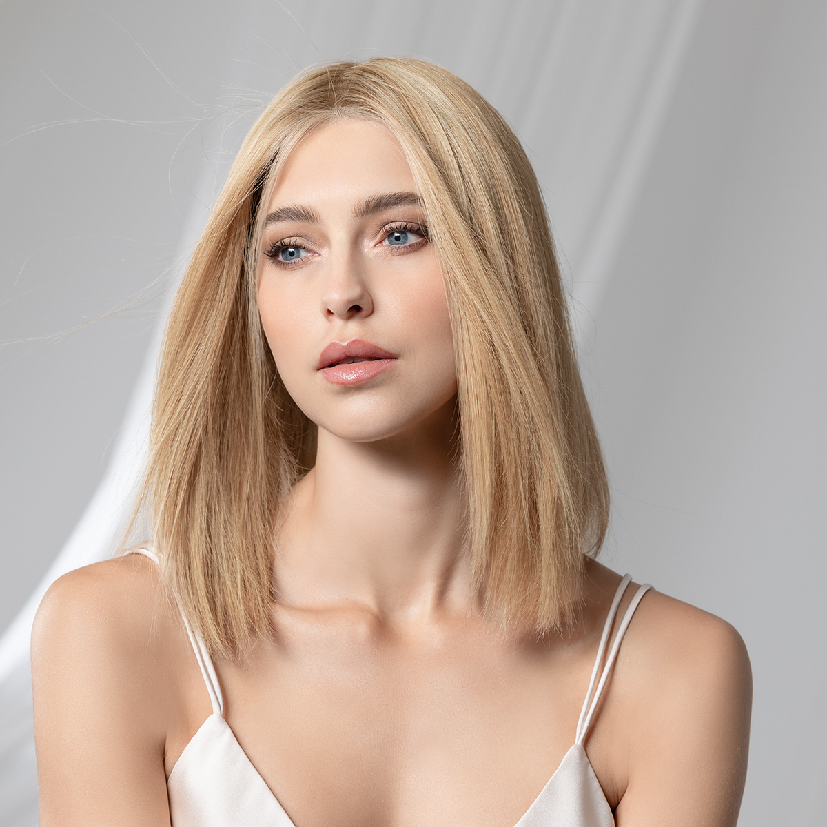 prestige_deluxe_sandyblonderooted